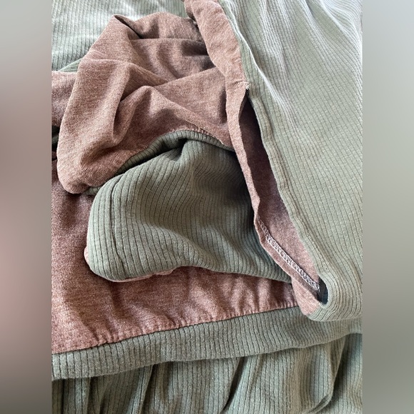 Nitori ribbed knit twin-sized duvet cover - Picture 3 of 4